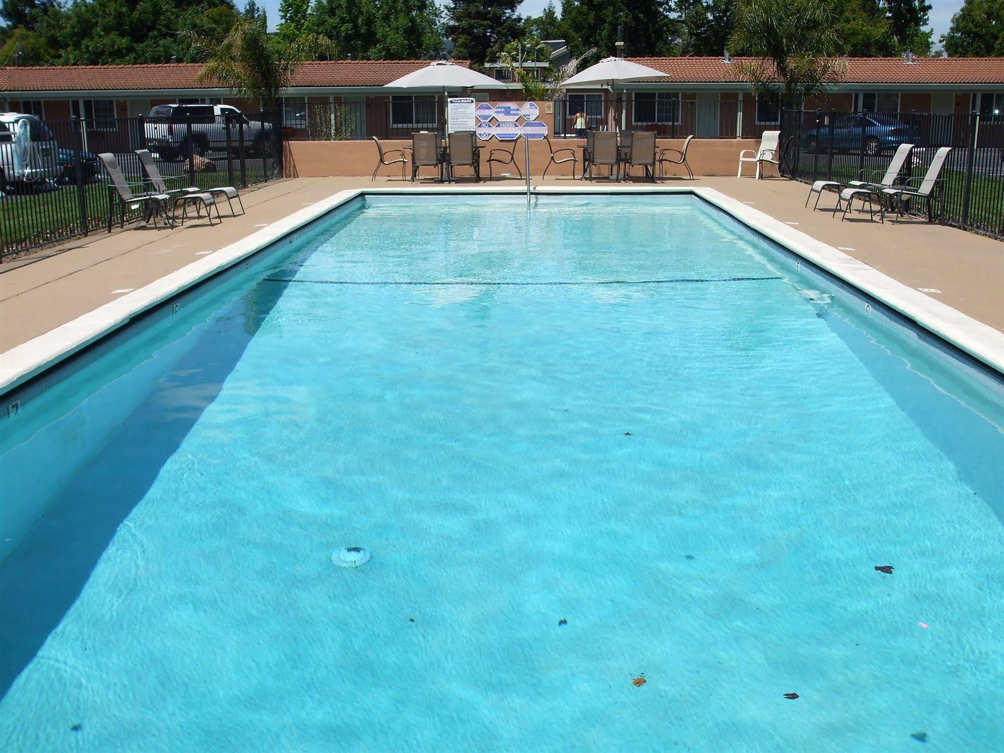 Tri-Valley Inn & Suites Pleasanton Eksteriør bilde