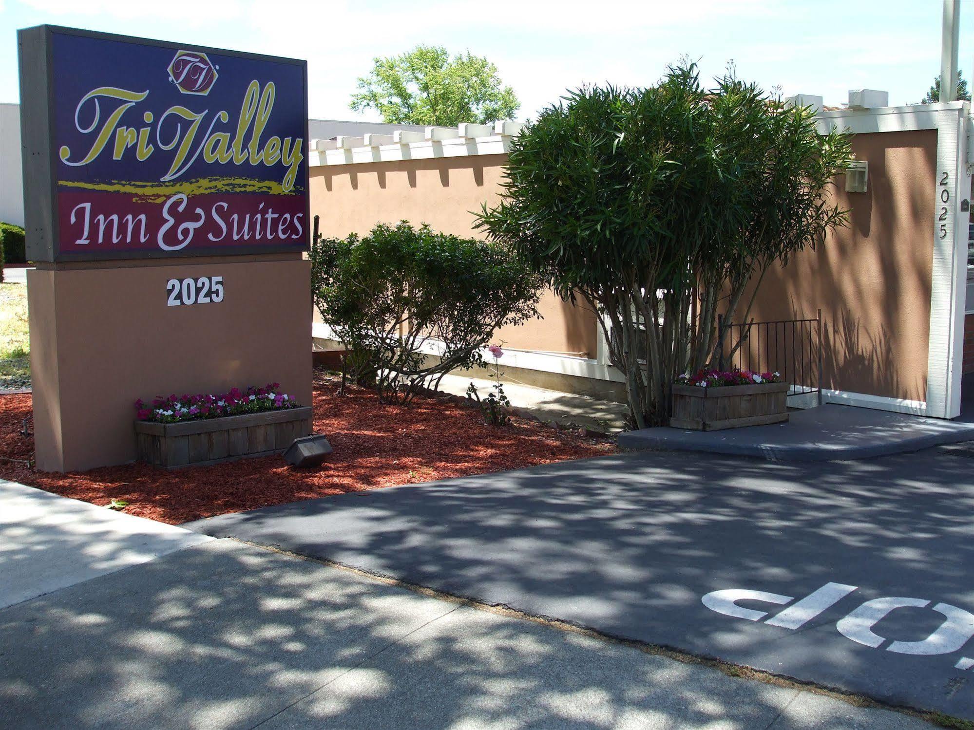 Tri-Valley Inn & Suites Pleasanton Eksteriør bilde